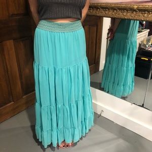 Women’s maxi skirt